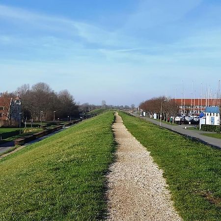 Welkom In Dekreek V59, Dem Freundlichen Ferienhaus Bruinisse Exteriör bild