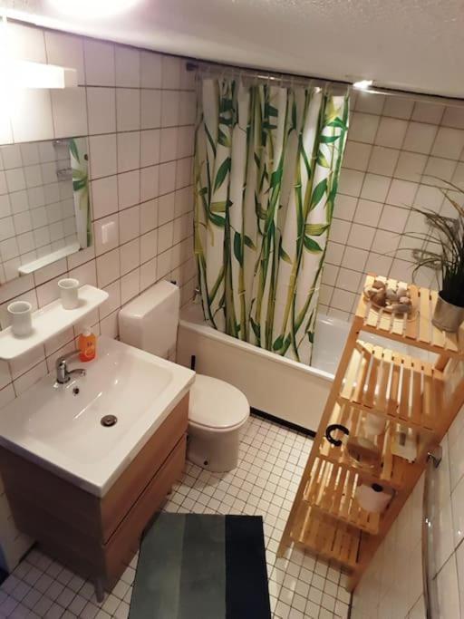 Welkom In Dekreek V59, Dem Freundlichen Ferienhaus Bruinisse Exteriör bild