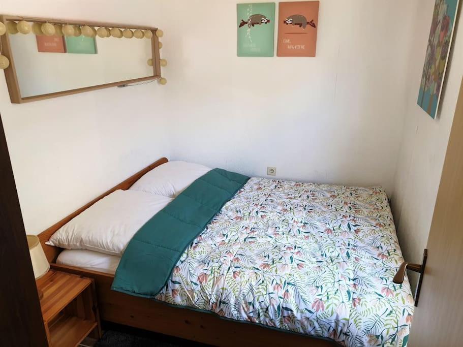 Welkom In Dekreek V59, Dem Freundlichen Ferienhaus Bruinisse Exteriör bild